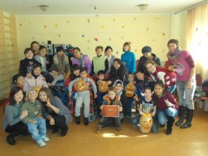 Unity Fund organized a Halloween party for children in an orphanage.