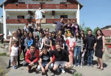 FLEX Alumnae volunteer at “American Camp 2014”