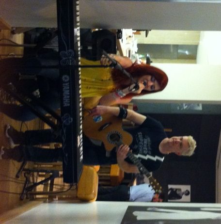 FLEX Alumna Marina V Performs at American Councils Alumni Networking Event