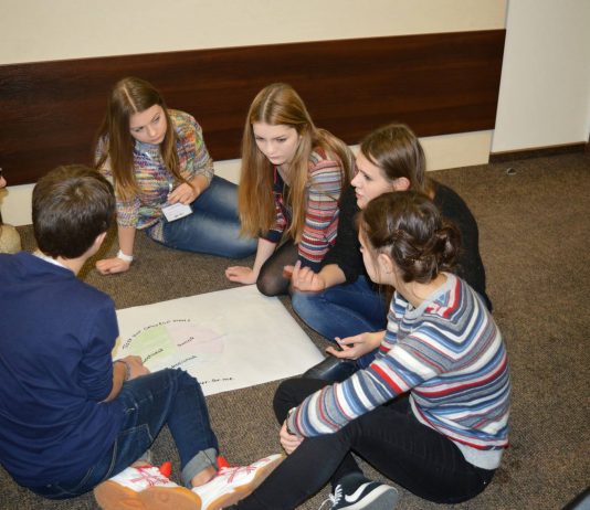 FLEX Alumni in Moldova Organize the Education Network Conference