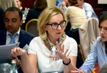 Ia Dadunashvili ’97 Combining UN Work and Social Tango