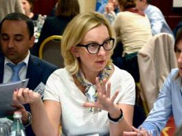 Ia Dadunashvili ’97 Combining UN Work and Social Tango