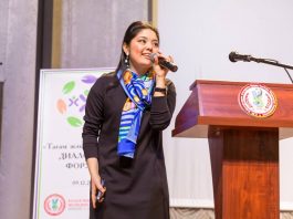 Zhibek Karamanova ’03: Creating the Art Market in Kazakhstan