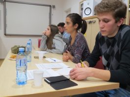 Mock Debate: Clinton vs. Trump with FLEX Alumni in Montenegro