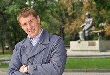 Mykola Tymkiv ’08 From a Small Start-Up to an 800-person company: A great employment opportunity for FLEX alumni