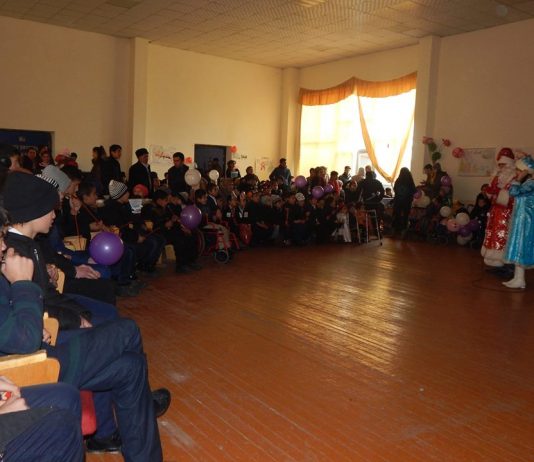 New Year’s Resolution: Tajikistan’s Alumni Fill the World with Love