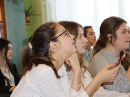 Olena Nikitiuk ’18 Implements WYLET Grant Project in Ukraine