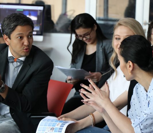 FLEX Alumni Participate in the USG Alumni Mentoring Program in Kazakhstan