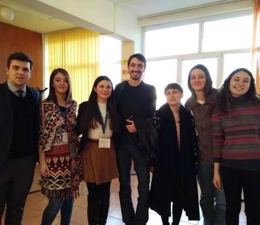 FLEX Alumni and Business: Initiatives that are Helping the Business Community Thrive