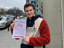 Helping Senior Citizens in Warsaw During COVID-19