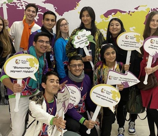 Volunteering Changes Lives with FLEX Alumni Uzbekistan