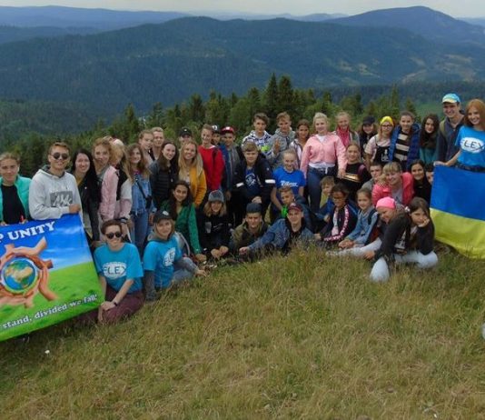 FLEX Alumni Provide a Space of English Immersion Through “Camp Unity”