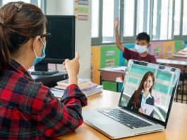 FLEX Alumni Teach English to People with Disabilities in Turkmenistan