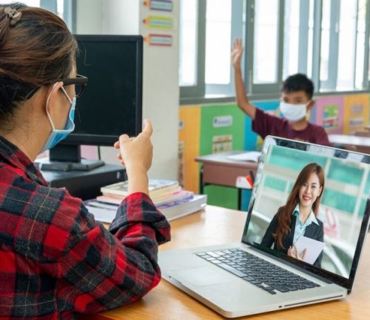 FLEX Alumni Teach English to People with Disabilities in Turkmenistan