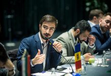 Eugeniu Sinchevici ’16 Works for the Youth of Moldova