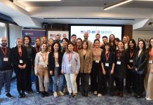 Senior Alumni Gain New Perspectives, Make New Connections through Critical Thinking Workshop