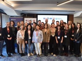 Senior Alumni Gain New Perspectives, Make New Connections through Critical Thinking Workshop