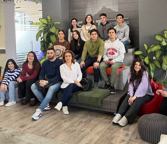 FLEX Alumni in Armenia Collaborate with EducationUSA
