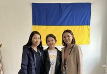 Kazakhstan FLEX Alumni Gather Humanitarian Aid for Ukraine