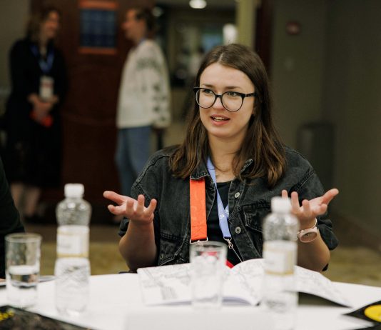 Lisa Glybchenko ’13 Promotes Peace Through Art and Technology